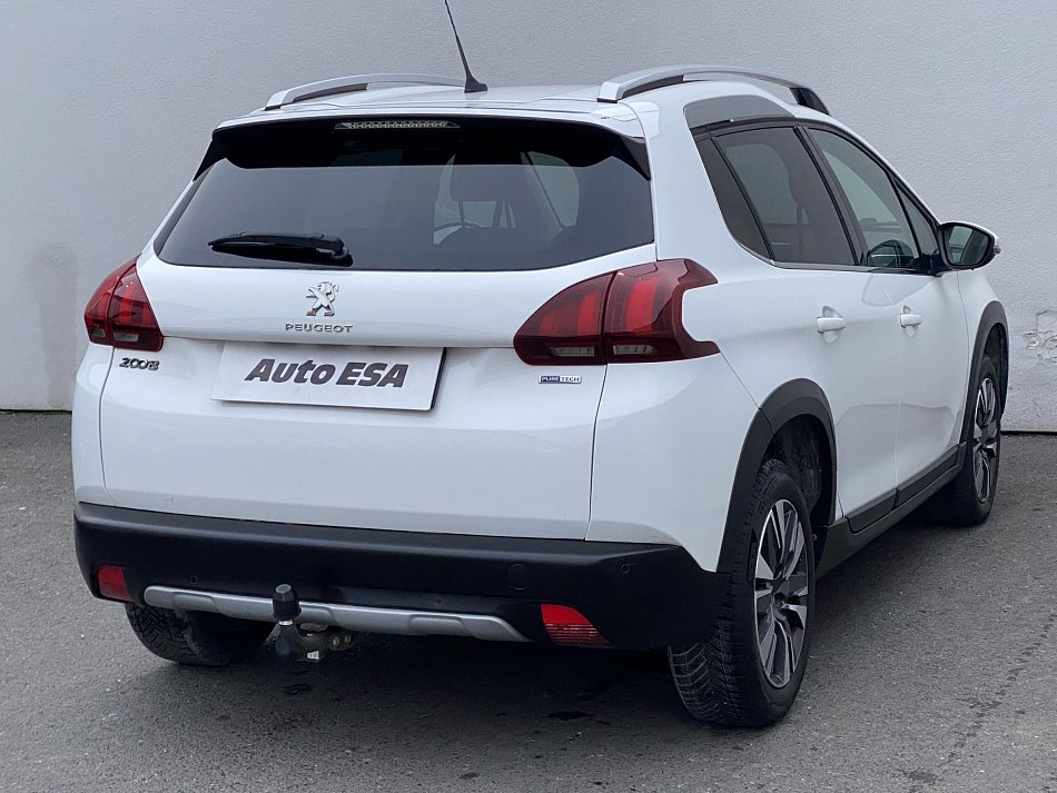 Peugeot 2008 1.2PT Allure