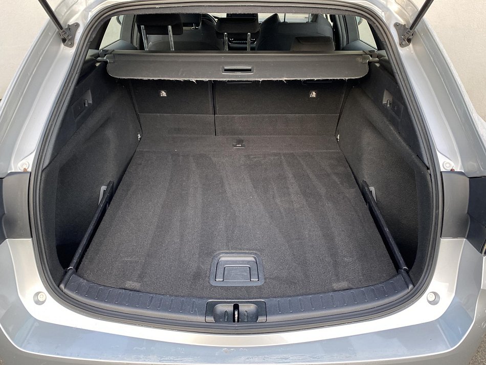 Toyota Corolla 1.8 HSD Comfort