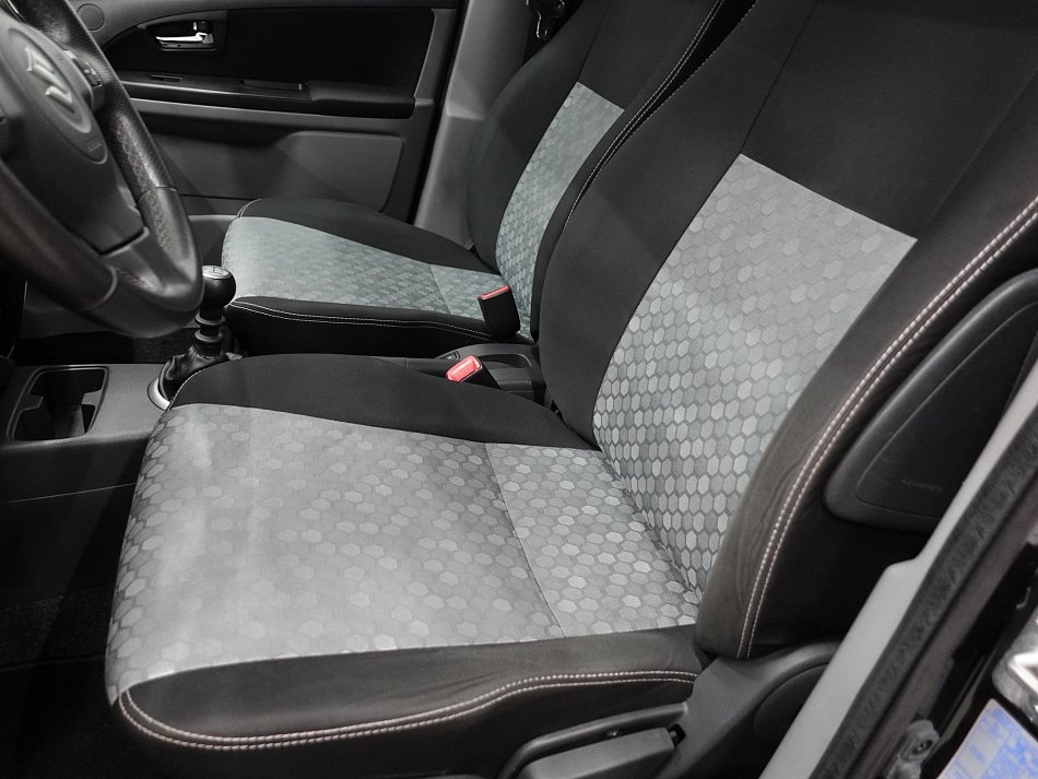 Suzuki SX4 2.0 DDiS  4x4