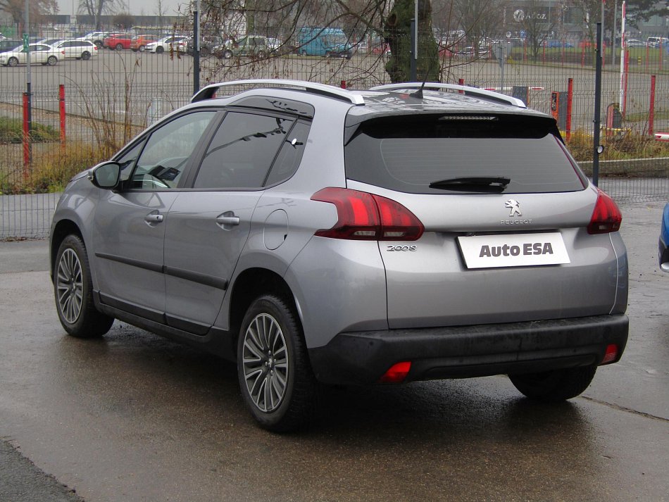 Peugeot 2008 1.2 PT Active