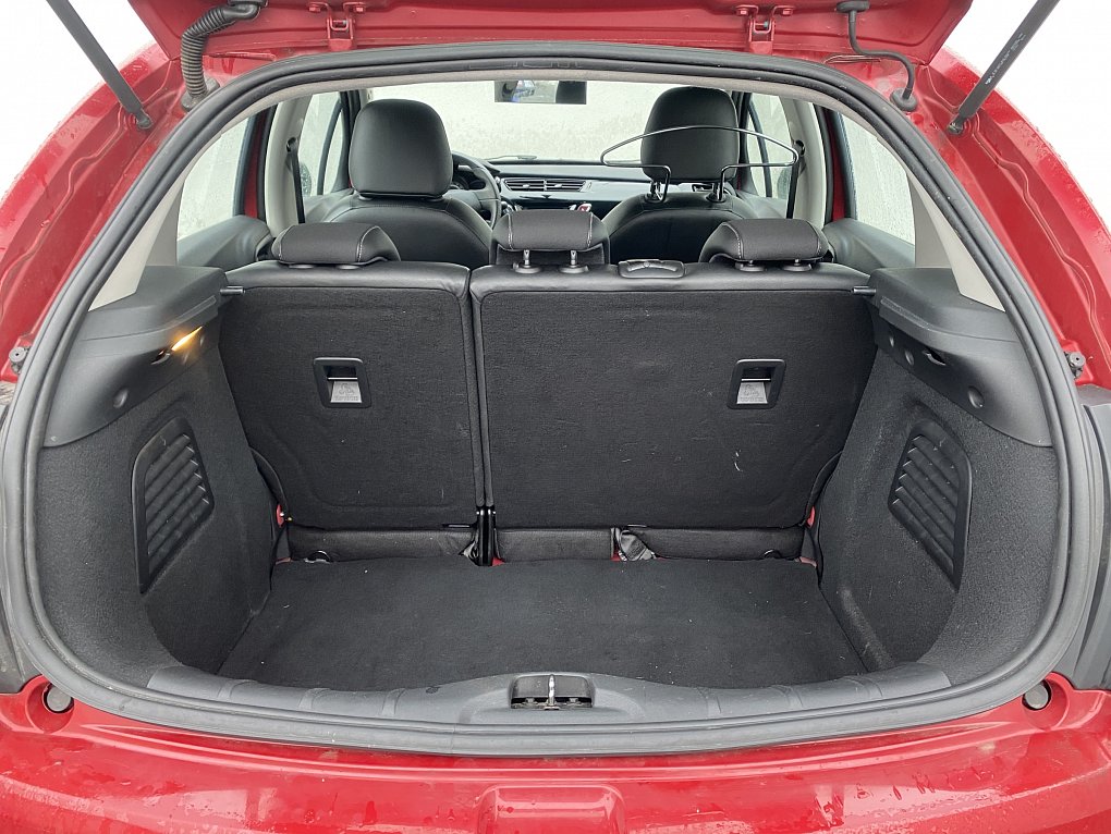 Citroën C3 1.2 i 