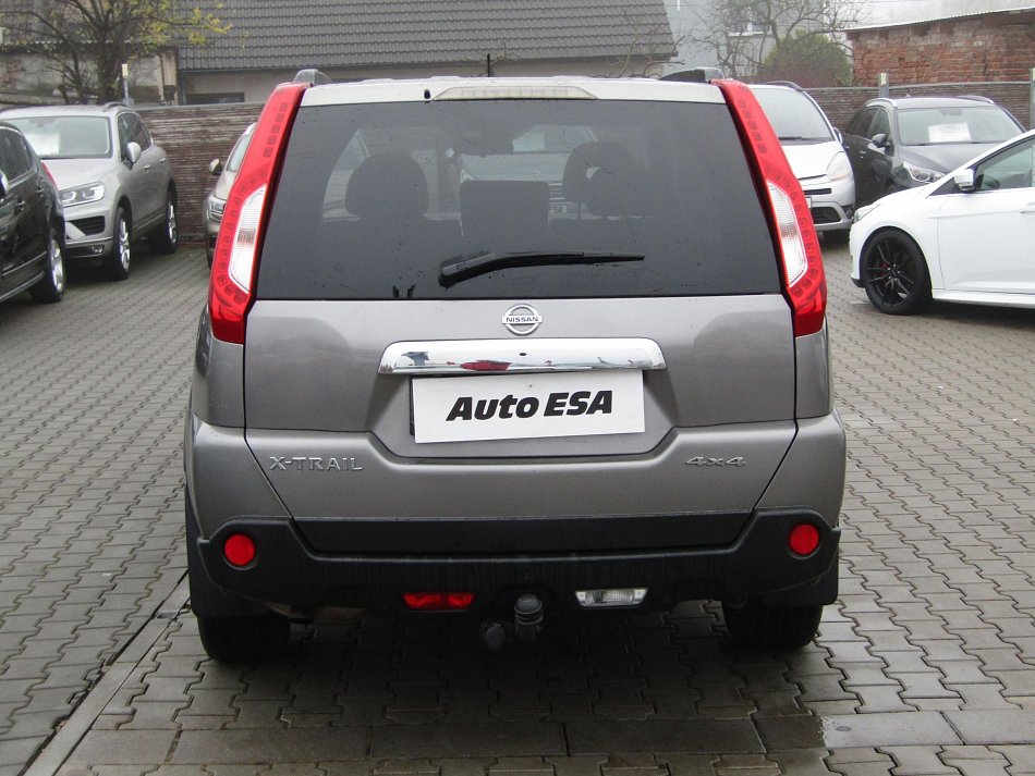 Nissan X-Trail 2.0 dCi  4x4