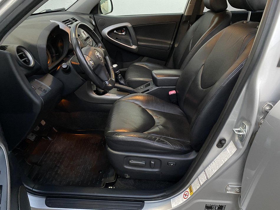 Toyota RAV4 2.2 D-4D  4x4