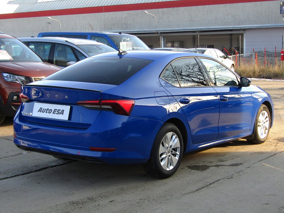 Škoda Octavia IV 1.5TSi Ambition