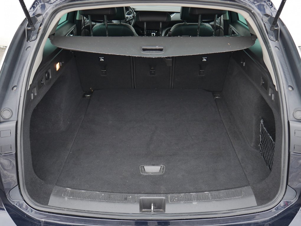 Opel Insignia 2.0CDTi 