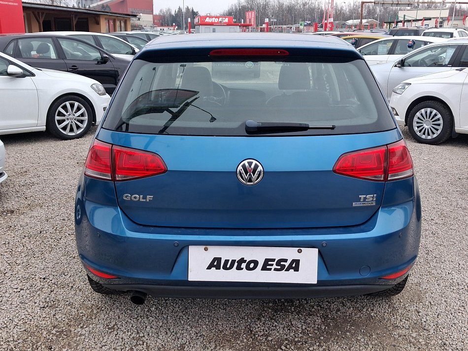 Volkswagen Golf 1.2TSI 