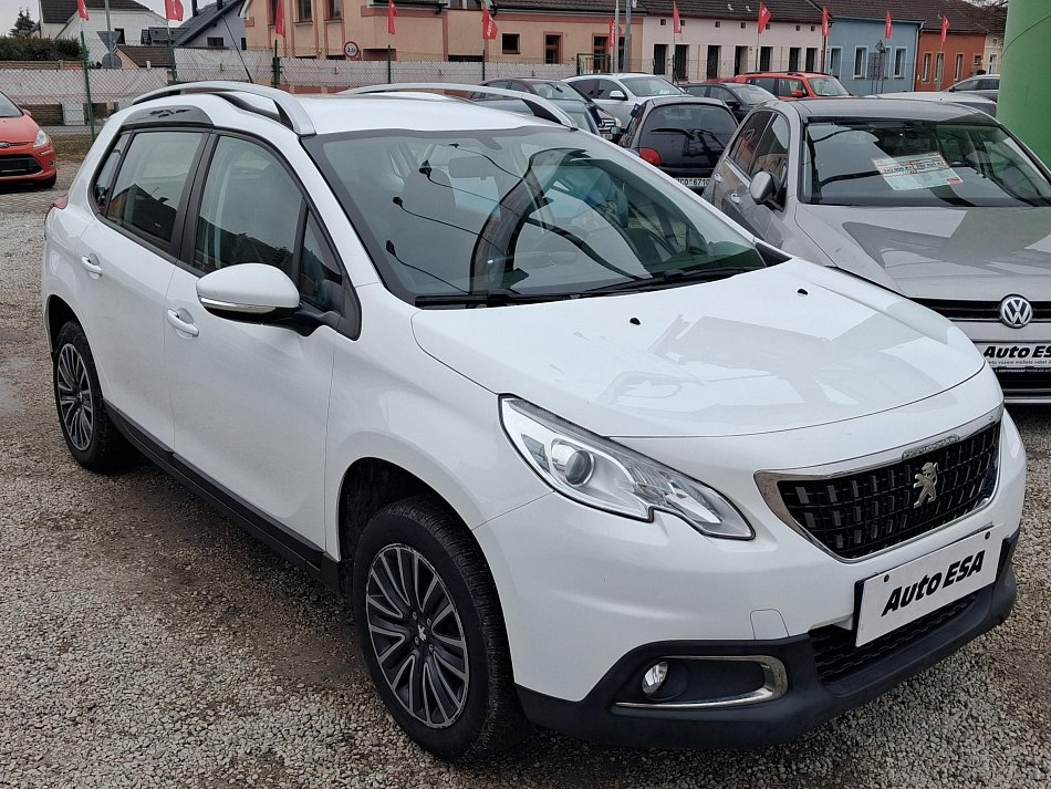 Peugeot 2008 1.2PT 