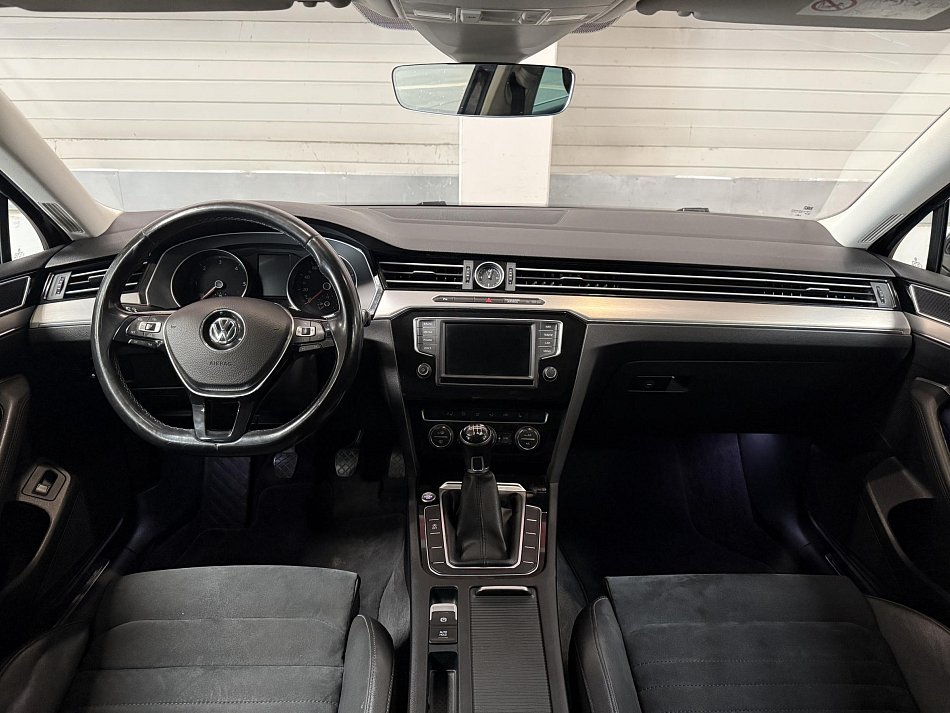 Volkswagen Passat 2.0 TDi Highline