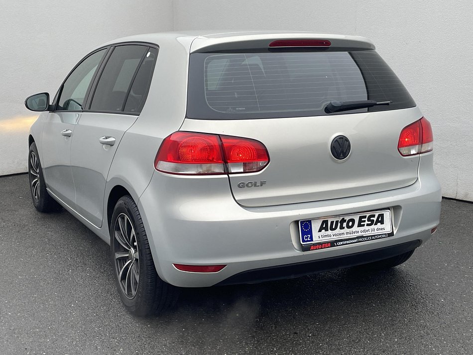 Volkswagen Golf 1.2 TSi 