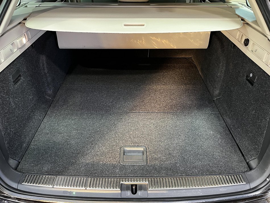 Škoda Superb III 2.0 TDi Style