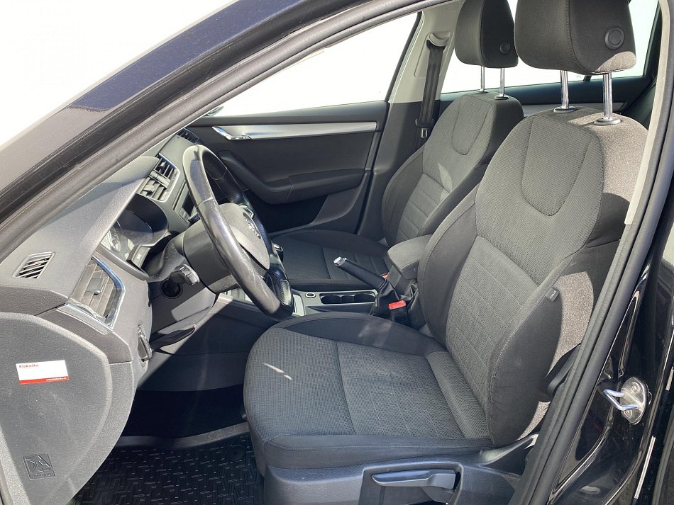 Škoda Octavia III 2.0TDi Elegance