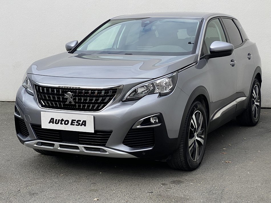 Peugeot 3008 1.2PT Allure