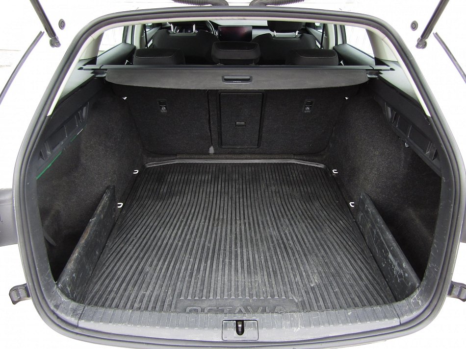 Škoda Octavia IV 2.0 TDi Ambition