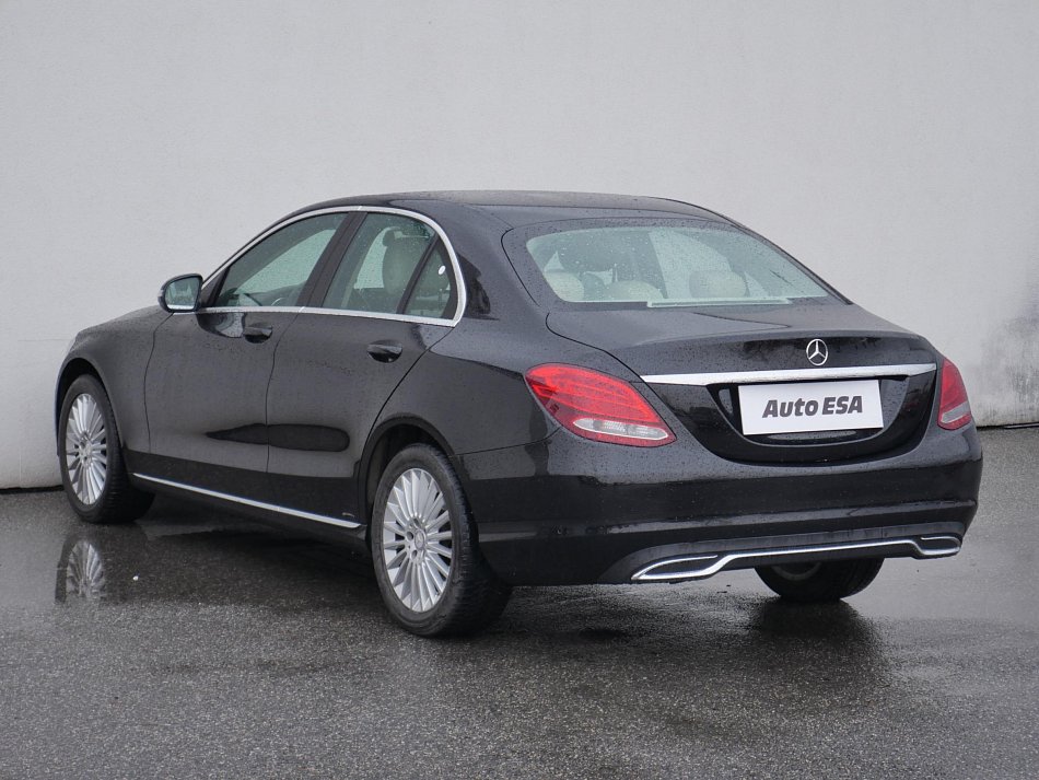 Mercedes-Benz Třída C 1.8i 