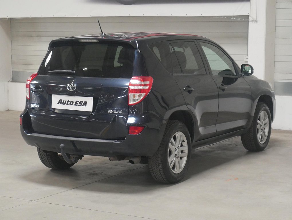 Toyota RAV4 2.0i  4x4