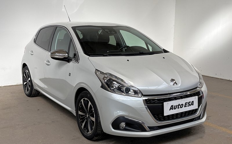 Peugeot 208 1.2 PT TechEdition