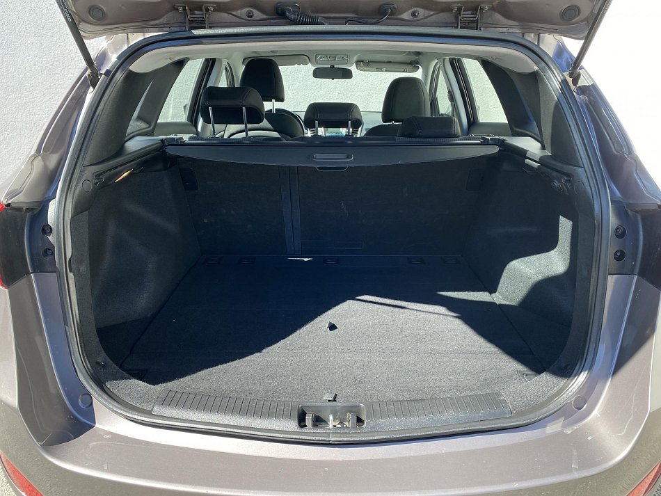 Hyundai I30 1.6i 