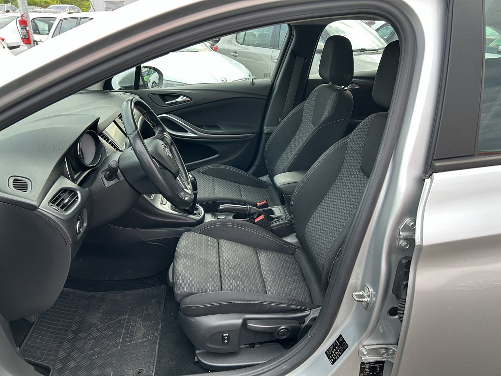 Opel Astra 1.6CDTI 
