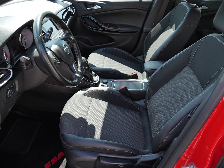 Opel Astra 1.4T 
