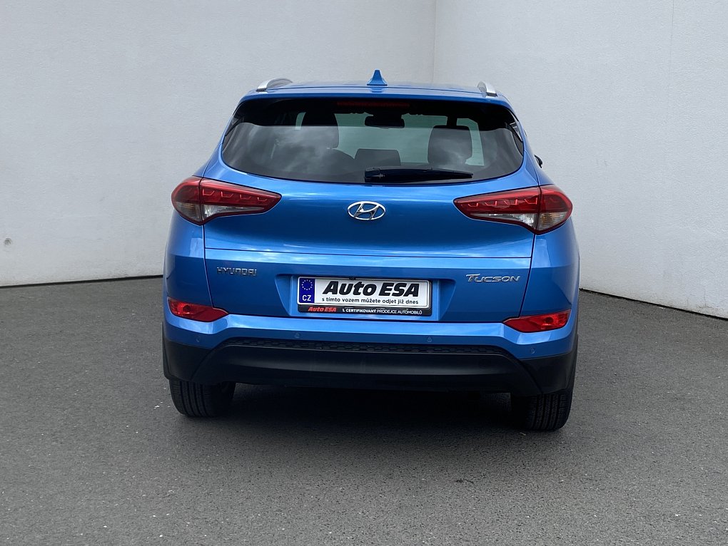 Hyundai Tucson 1.7 CRDi Trikolor 2WD