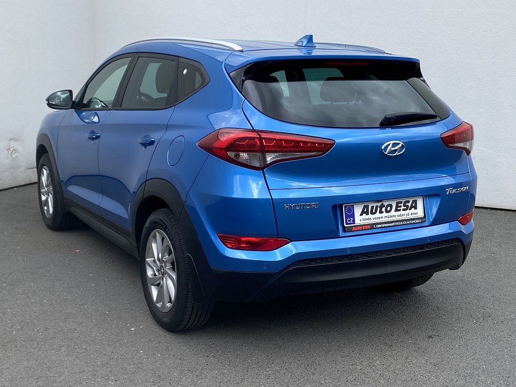 Hyundai Tucson 1.7 CRDi Trikolor 2WD