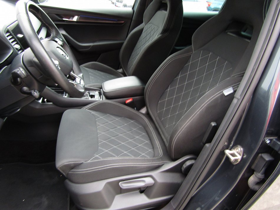 Škoda Karoq 1.5 TSi SportLine