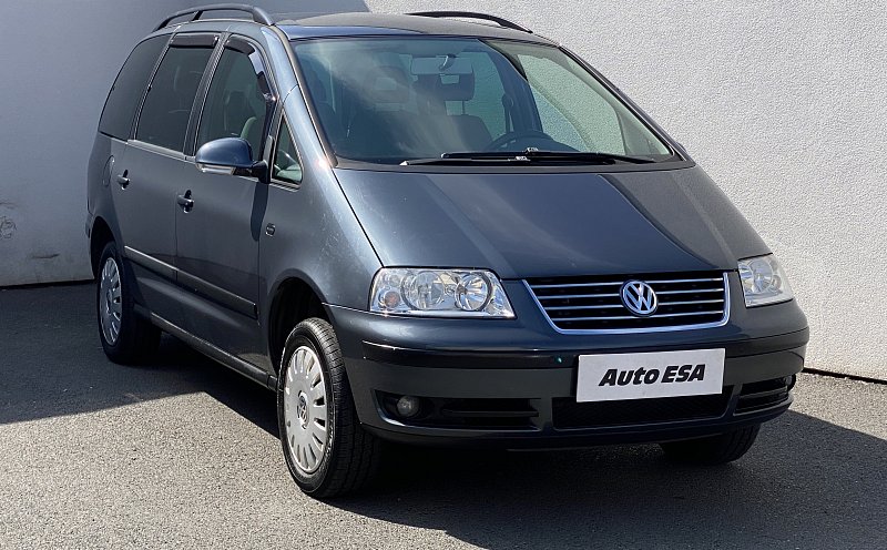 Volkswagen Sharan 2.0i 