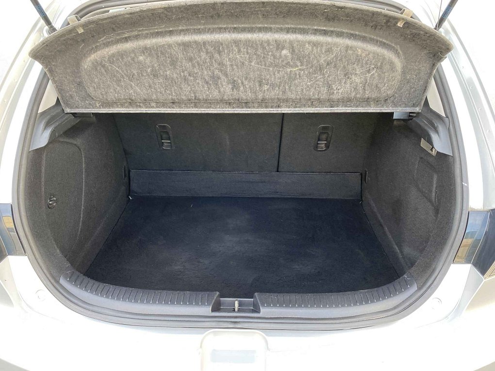 Mazda 3 1.6 