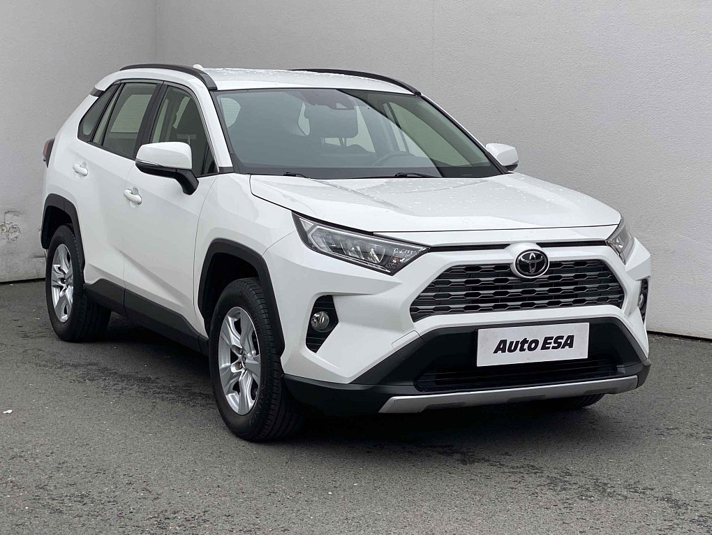 Toyota RAV4 2.0i 16V 