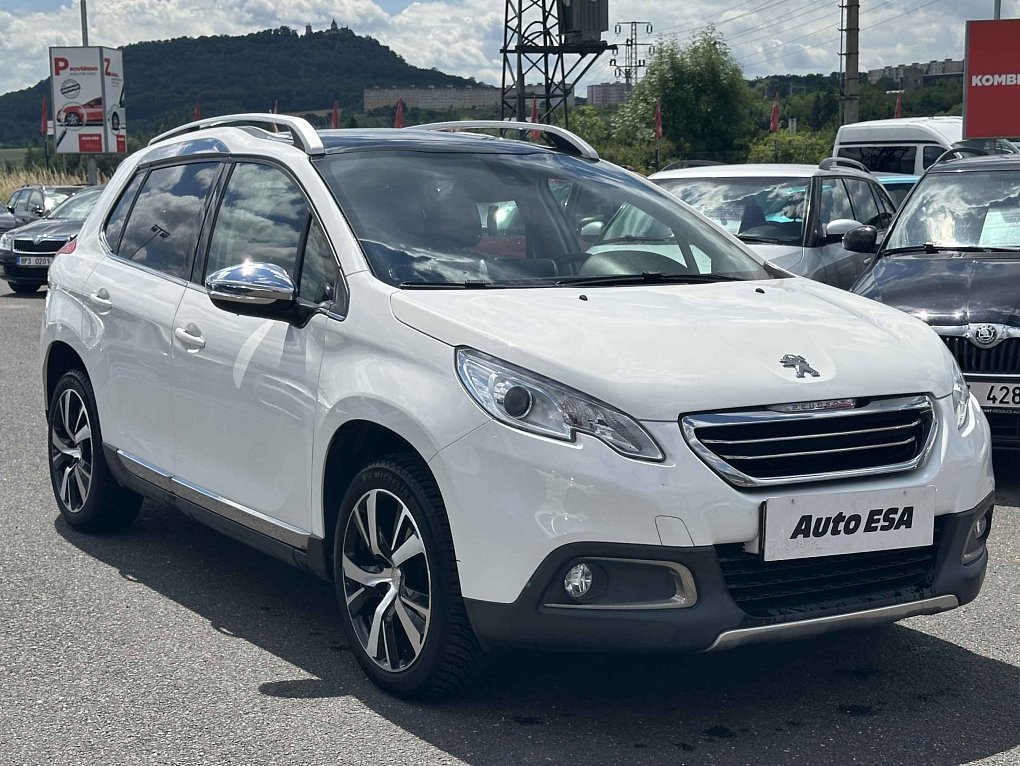 Peugeot 2008 1.2PT 