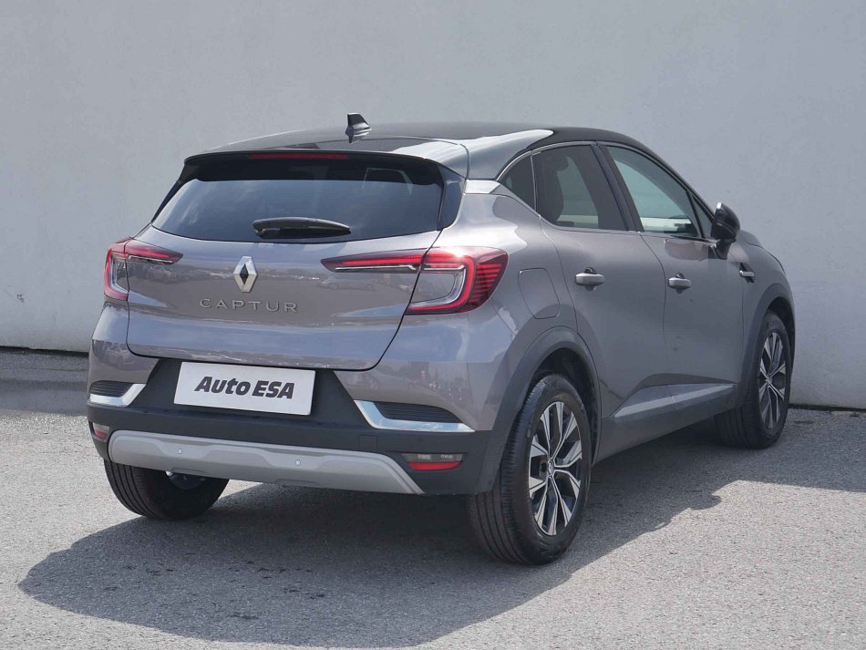 Renault Captur 1.3TCe Techno