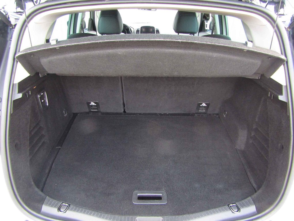 Renault Scénic 1.8DCi 