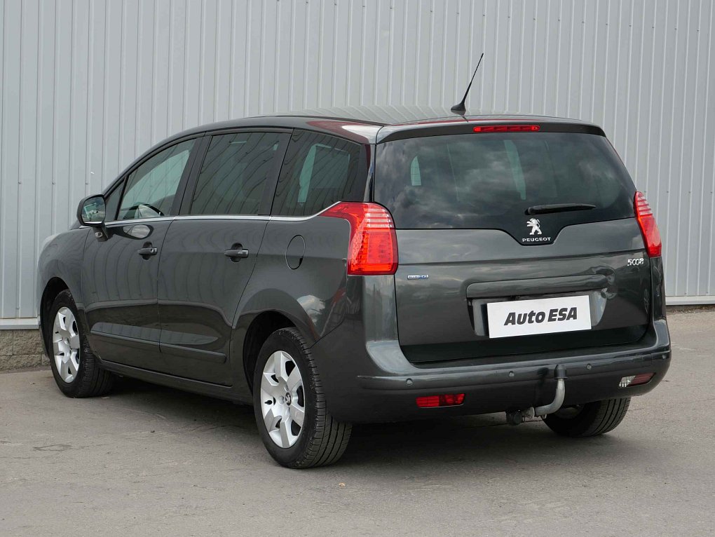 Peugeot 5008 2.0 HDi 