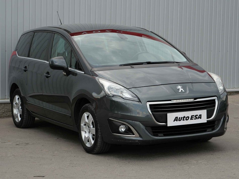 Peugeot 5008 2.0 HDi 