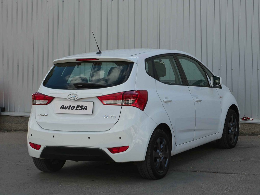 Hyundai Ix20 1.4 i 
