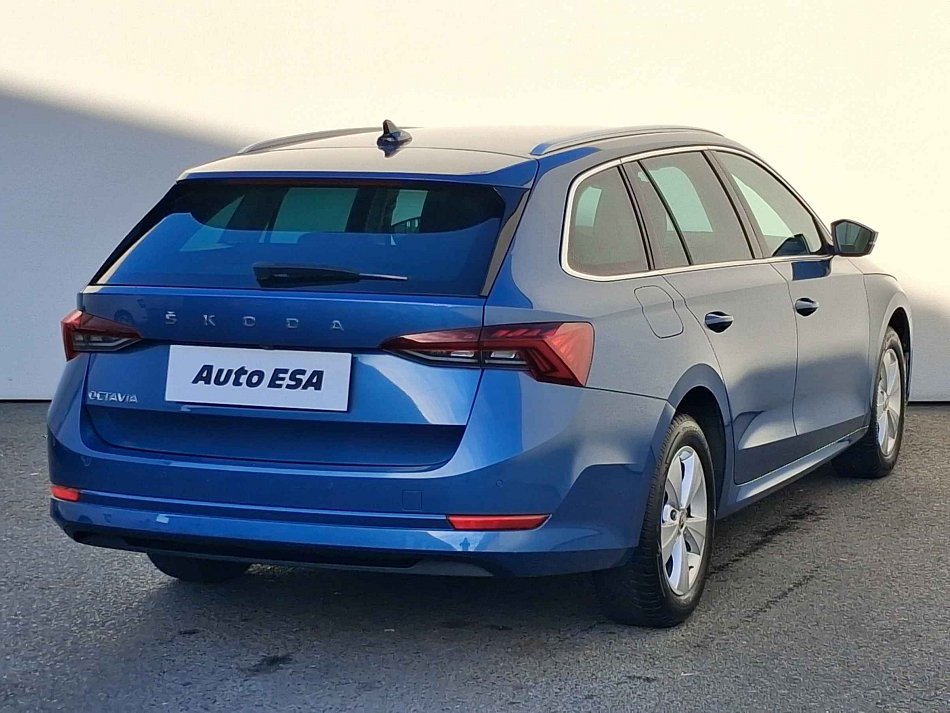 Škoda Octavia IV 1.0 TSI 