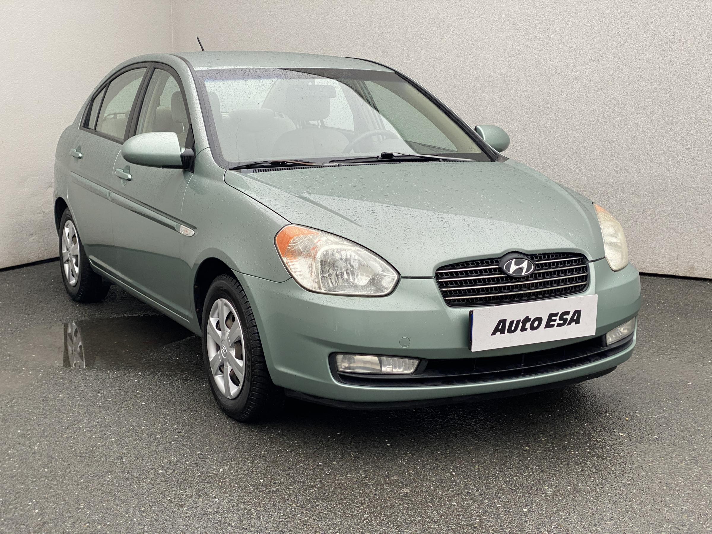 Hyundai Accent 1.4i petrol
