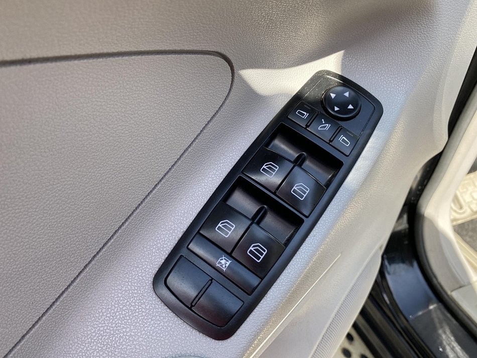 Mercedes-Benz Třída M 3.0 CDi  ML320 4M