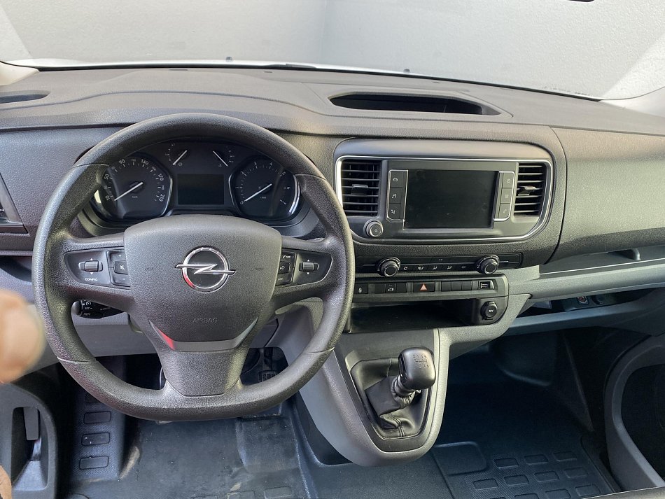 Opel Vivaro 2.0CDTi  L2H1