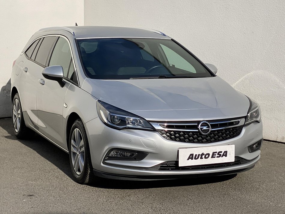 Opel Astra 1.6 CDTi Dynamic