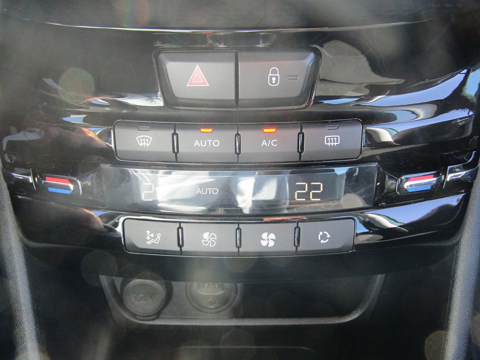 Peugeot 2008 1.2 