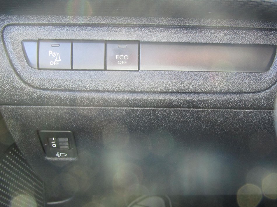 Peugeot 2008 1.2 