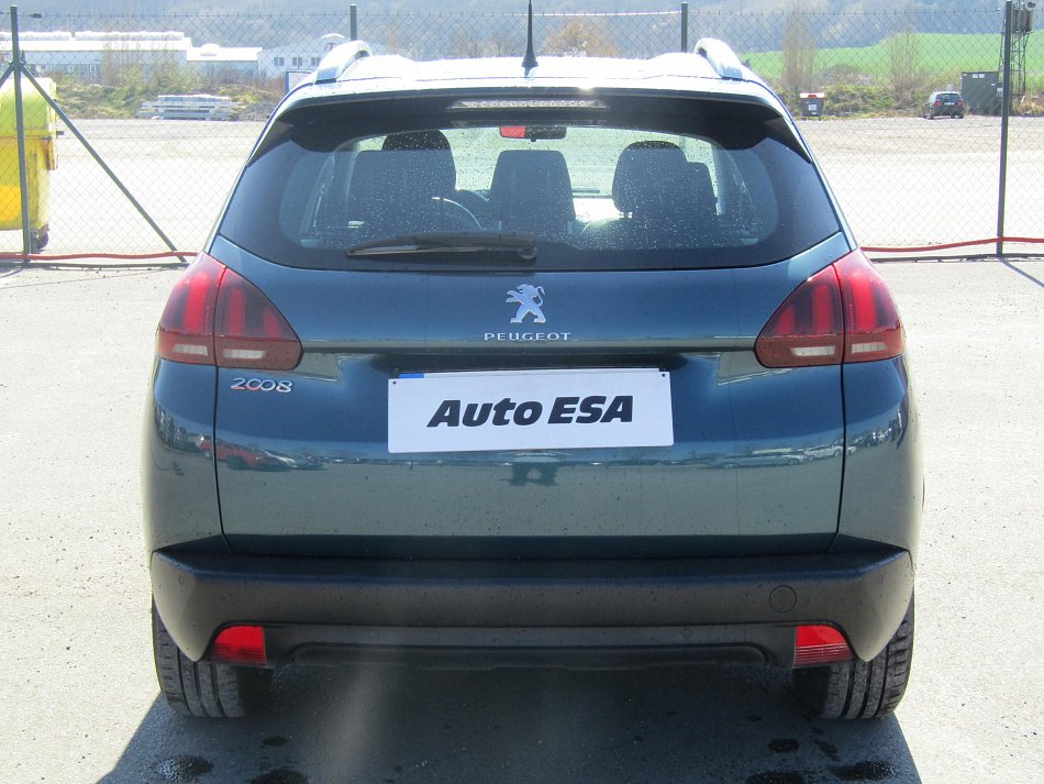 Peugeot 2008 1.2 