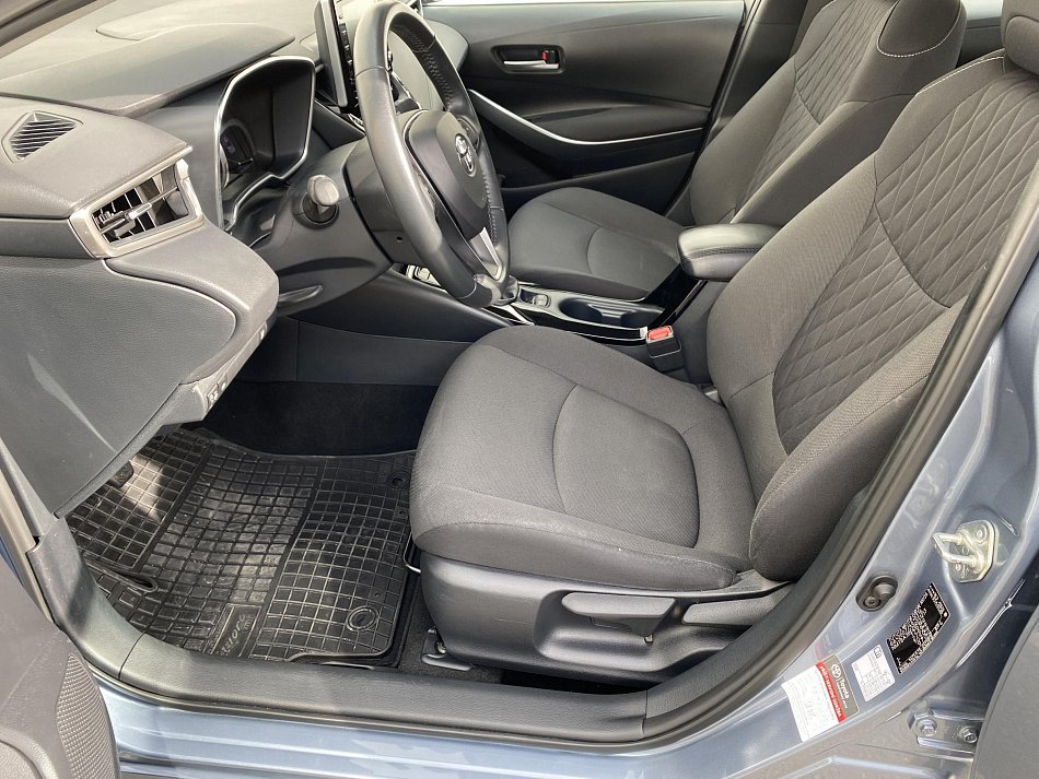 Toyota Corolla 1.5 VVT-i Dynamic