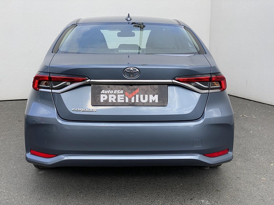 Toyota Corolla 1.5 VVT-i Dynamic