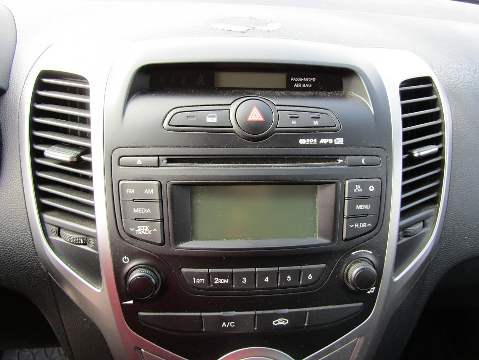 Hyundai Ix20 1.6 i Trikolor