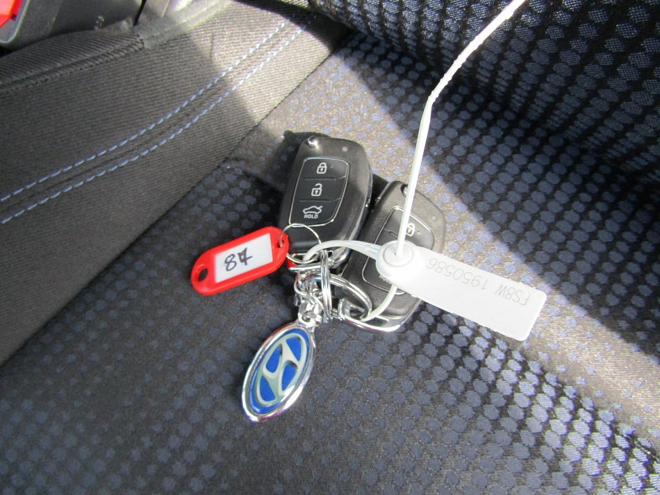 Hyundai Ix20 1.6 i Trikolor