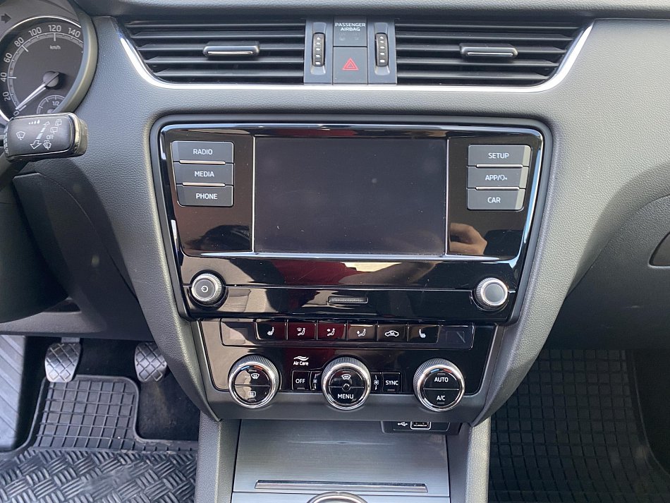 Škoda Octavia III 1.6 TDi Ambition Plus 4x4