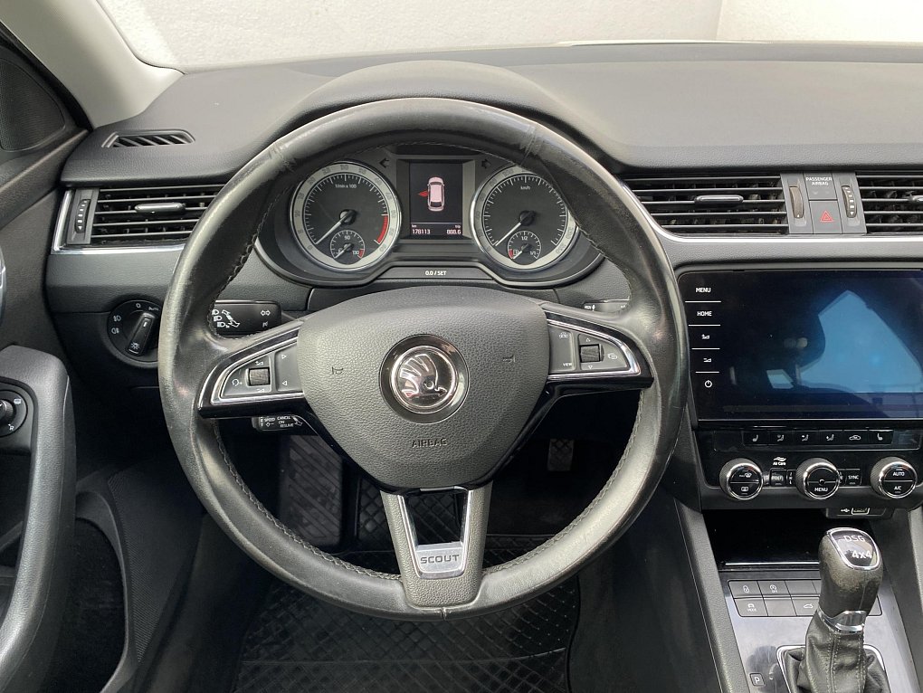 Škoda Octavia III 2.0 TDi Scout 4x4