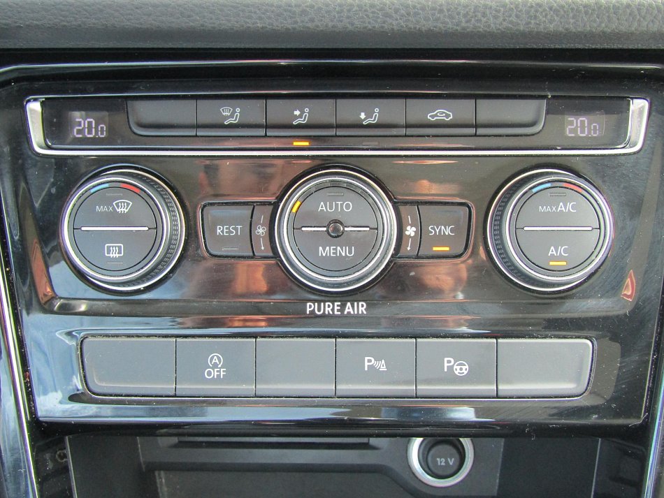 Volkswagen Touran 2.0TDI 